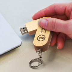 Maple 8GB Flash Drive - 121401-3